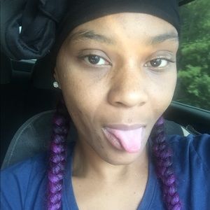 Meet your Posher, Erica